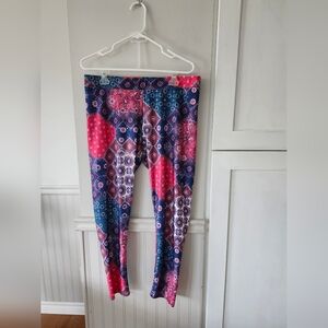 American Eagle XL plaid snd multicolor pattern